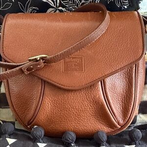 Authentic Burberry Tan Pebbled Leather Vintage Crossbody  Bag 8” x 8” COA
